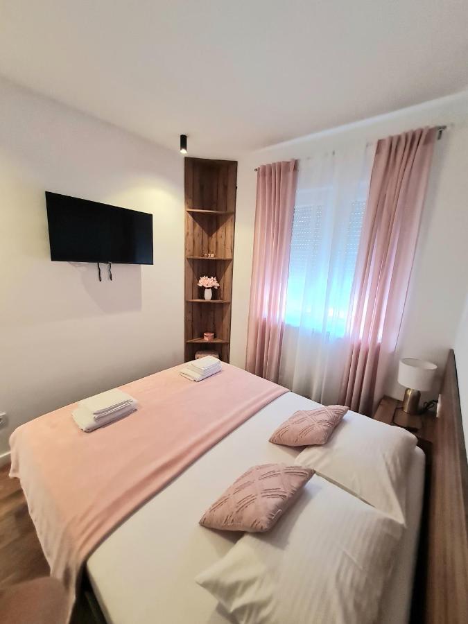 Didova Kuca Villa Brodarica  Luaran gambar