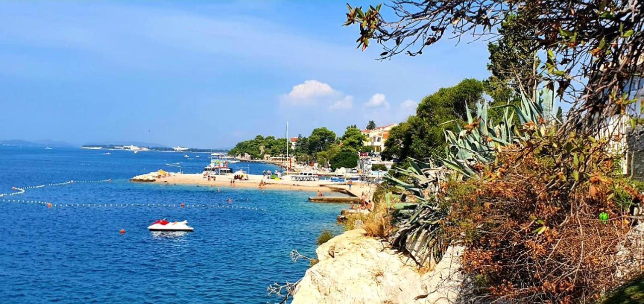 Didova Kuca Villa Brodarica  Luaran gambar