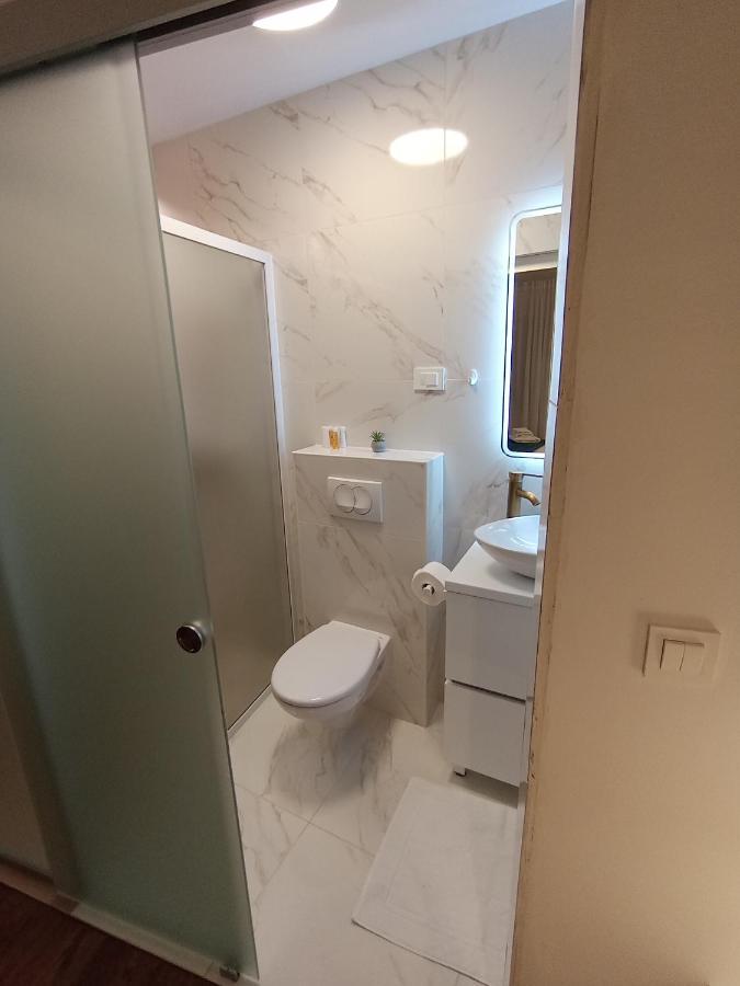 Didova Kuca Villa Brodarica  Luaran gambar